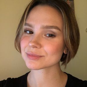 Meet your Posher, Shelbie